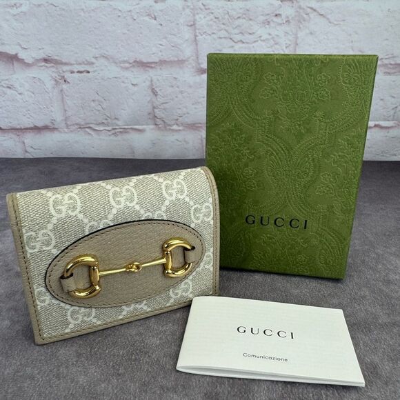 Gucci Horsebit Beige Oatmeal Gold Card Holder Wallet 621887 - Picture 1 of 16